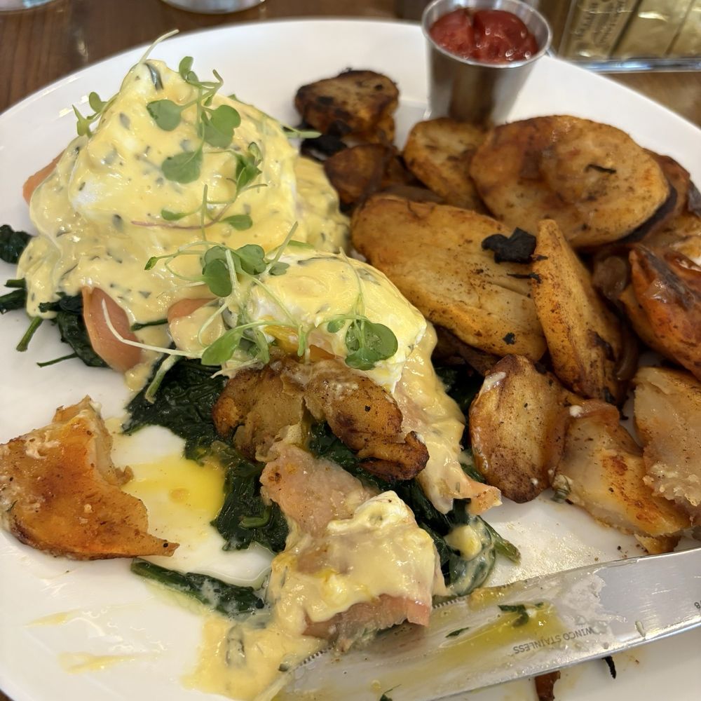 Me & You - Breakfast & Brunch Near Me - Bethpage, New York Me & You - Breakfast & Brunch Near Me - Bethpage, New York