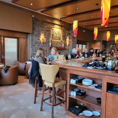 Eddie Merlot's by null