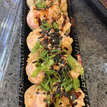 Antidotelv - Spicy salmon bomb - Hawaiian Near Me - Las Vegas, Nevada Antidotelv - Spicy salmon bomb - Hawaiian Near Me - Las Vegas, Nevada