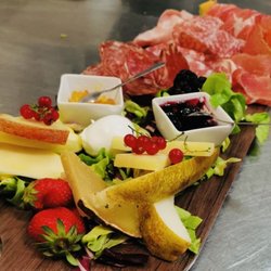 Brasserie del Vicolo - Antipasto in tagliere vera specialità del posto