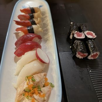 Sake - Seared salmon, white tuna, tuna, and surf clam nigiri. Tuna maki on the right - Sushi Bars Near Me - Rancho Cordova, California Sake - Seared salmon, white tuna, tuna, and surf clam nigiri. Tuna maki on the right - Sushi Bars Near Me - Rancho Cordova, California