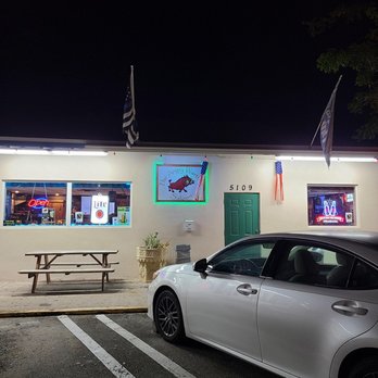 The Angry Warthog Saloon - American Near Me - Cooper City, Florida