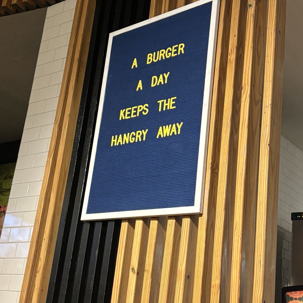 Grub Burger Bar - Burgers Near Me - College Station, Texas