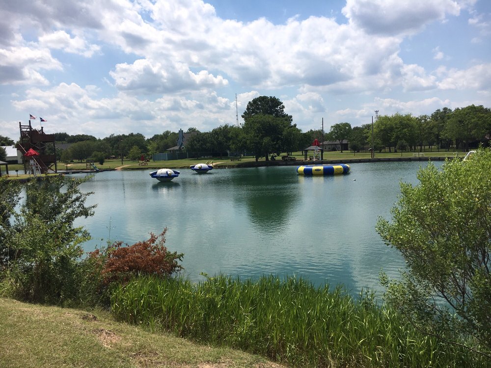 The Hidden Lake, Katy Roadtrippers