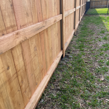 Pflugerville Pfence Company - Back of fence with matching rough Western Red Cedar rails - Fences & Gates Near Me - Hutto, Texas Pflugerville Pfence Company - Back of fence with matching rough Western Red Cedar rails - Fences & Gates Near Me - Hutto, Texas