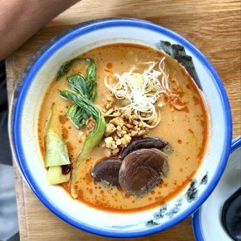 AFURI IZAKAYA - Miso Cashew Tantanmen (v): most creamy and mouthwatering ramen I've ever experienced! Wow! - Ramen Near Me - Portland, Oregon