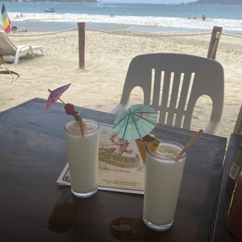 Arena Reataurant - Piña Coladas - Cocktail Bars Near Me - Zihuatanejo, GRO Arena Reataurant - Piña Coladas - Cocktail Bars Near Me - Zihuatanejo, GRO