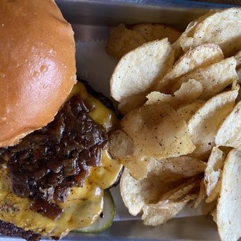 1631 - Burgers Near Me - Poquoson, Virginia 1631 - Burgers Near Me - Poquoson, Virginia