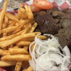 Kappy's Bar & Grill - King Gyro plate with extra pita and sauce!!