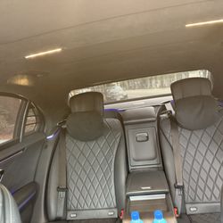 Try Black Car Limousine - S class