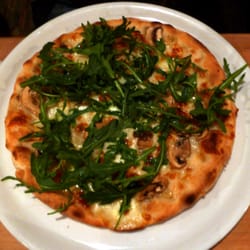 Harmonie Ristorante - Pizza Gaetano 7,5ß €