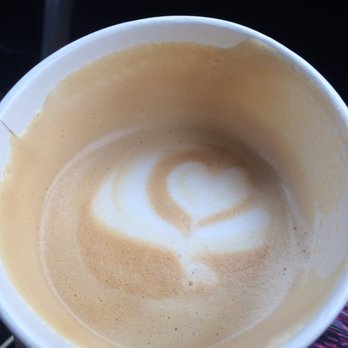 Magpie Coffee Roasters - Latte - Coffee & Tea Near Me - Reno, Nevada