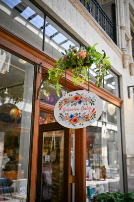 Grove Arcade by null