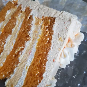 Carmine’s Pizza & Pasta - Orange cream cake - Pizza Near Me - Latrobe, Pennsylvania