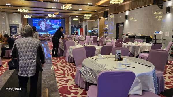 Diamond Bay Restaurant by null