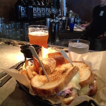 Full On Craft Eats & Drinks - Bars Near Me - Rockville, Maryland