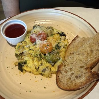 Lydia’s Kitchen & Market - Seasonal Scramble - Restaurants Near Me - Phoenix, Arizona Lydia’s Kitchen & Market - Seasonal Scramble - Restaurants Near Me - Phoenix, Arizona