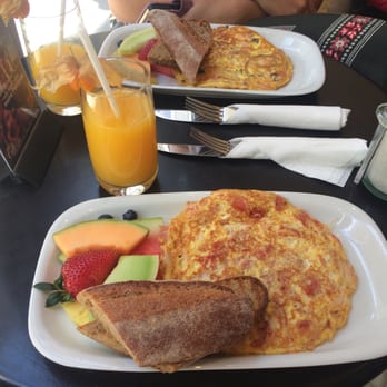 Café Vasco da Gama - Cafes Near Me - Montreal, Quebec Café Vasco da Gama - Cafes Near Me - Montreal, Quebec