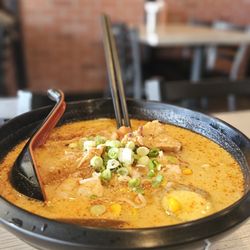 Uncle Fung Borneo Eatery - Singapore Laksa Mee