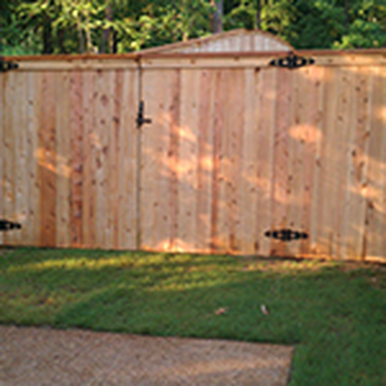 Express Fence Services - Double Cap & Trim - Fences & Gates Near Me - Memphis, Tennessee Express Fence Services - Double Cap & Trim - Fences & Gates Near Me - Memphis, Tennessee