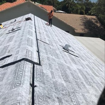 Pinewood Construction - Roofers in Wellington, Pinewood roofing company, Top rated highly recommended roofers in Florida - Roofing Near Me - Wellington, Florida