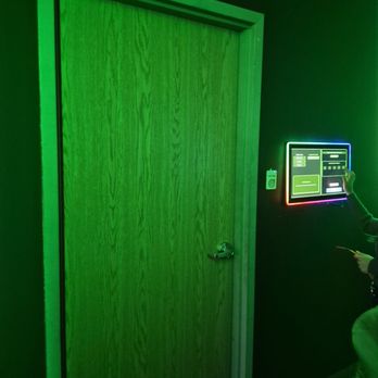 Elite Experience at Pixel Pulse Playzone - Escape Games Near Me - Vaughan, Ontario Elite Experience at Pixel Pulse Playzone - Escape Games Near Me - Vaughan, Ontario