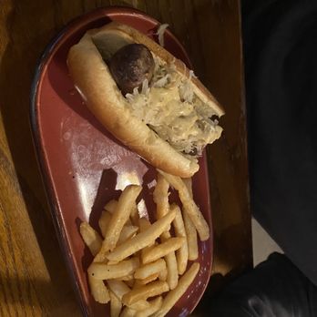 Frankenmuth Brewery - Brat entree - super tiny weenie - American Near Me - Frankenmuth, Michigan Frankenmuth Brewery - Brat entree - super tiny weenie - American Near Me - Frankenmuth, Michigan