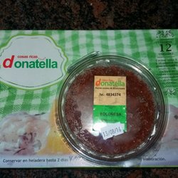 Donatella - Una caja de ravioles (espinaca) y una salsa boloñesa $130.