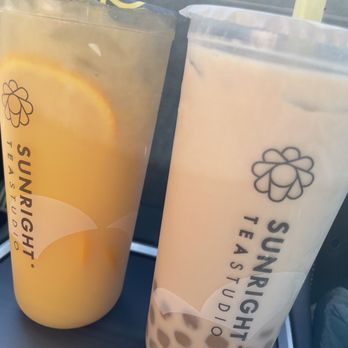 Sunright Tea Studio - Sunnyvale - Orange Yakult and Oolong Milk Tea with honey boba - Bubble Tea Near Me - Sunnyvale, California Sunright Tea Studio - Sunnyvale - Orange Yakult and Oolong Milk Tea with honey boba - Bubble Tea Near Me - Sunnyvale, California