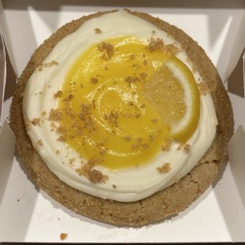 Crumbl - Lawrenceville - Lemon Cheesecake - Bakeries Near Me - Lawrenceville, Georgia Crumbl - Lawrenceville - Lemon Cheesecake - Bakeries Near Me - Lawrenceville, Georgia