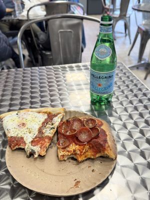 Famous Ben's Pizza by null