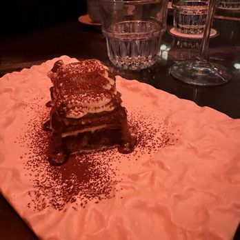 Nikitta Orlando - Tiramisu - Japanese Near Me - Orlando, Florida