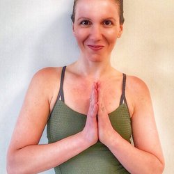 Mud And Lotus Training Center - Melissa teaches private Pilates and Yoga. She's also trained in Bare foot fitness! Kind, loving, spirited, goddess.