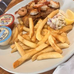 Fischer's Sports Pub and Grill - Flounder/shrimp combo