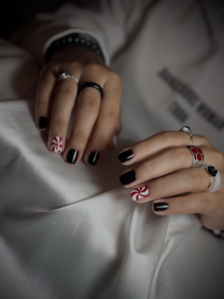 Hello Gorgeous Skin & Nails Studio Logo