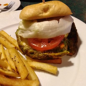 Smokey Bones  - Looked great at first... - Barbeque Near Me - Mentor, Ohio
