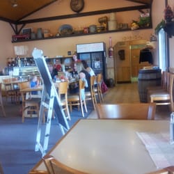 Broxburn Vegetables & Cafe - Broxburn Cafe at lunch