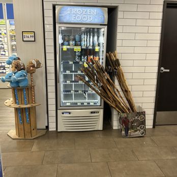 Love's Travel Stop - Convenience Stores Near Me - Tipton, Indiana