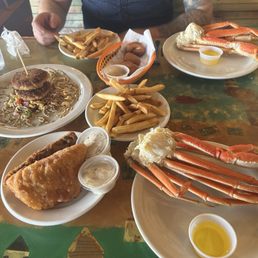 Alaskan Snow Crab Legs Crab Cake Dinner Seafood Sampler Alaskan Snow Crab Legs Crab Cake Dinner Seafood Sampler