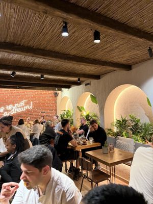 Zenith - Brunch & Cocktails Bar by null
