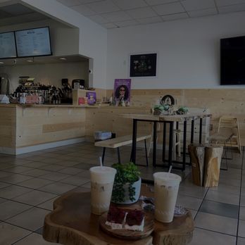 Cafe 33 - Latte and cake! - Coffee & Tea Near Me - Sacramento, California