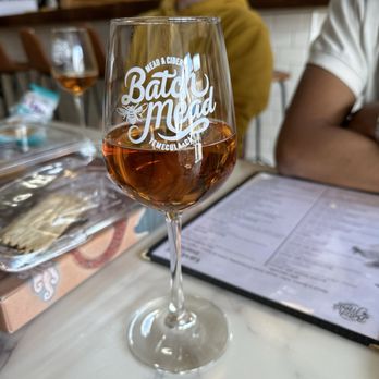 Batch Mead - Cute wine glasses! - Meaderies Near Me - Temecula, California