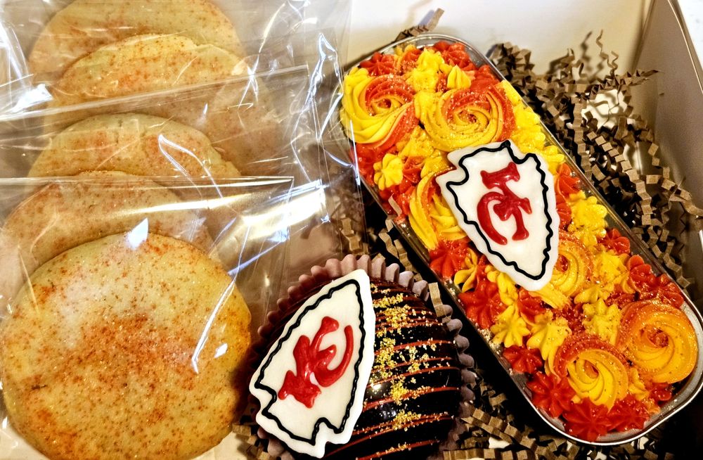 Food from Crum Yummz Treats n Cake