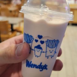 Wendy's - Strawberry frosty junior