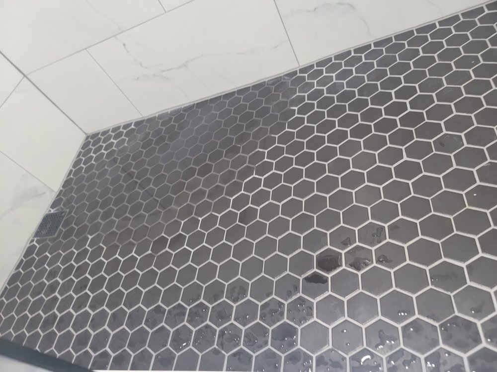 Slide of T-Rav's In & Out