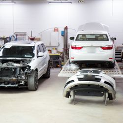 Tom & Jerry's Auto Body