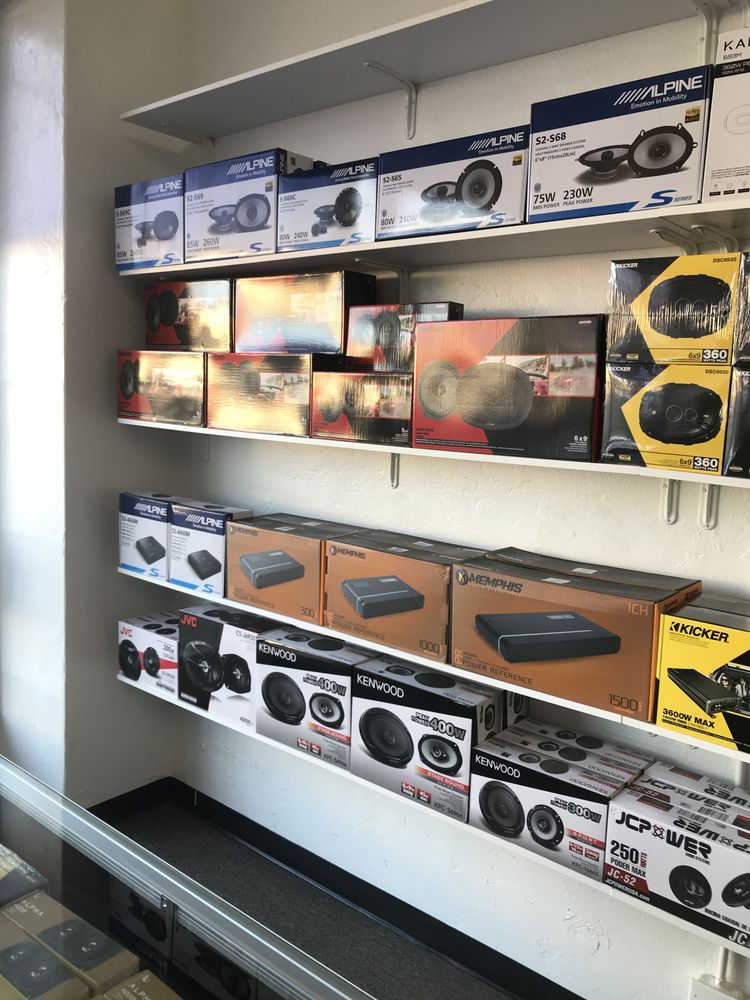 BIG CITY CAR AUDIO Updated June 2024 17 Photos 118 Broadway