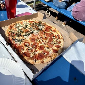 Home Slice Pizza - Pizza Near Me - Austin, Texas