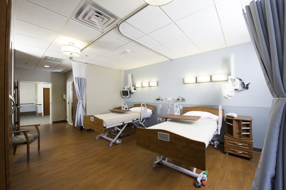 VERNON MANOR Updated September 2024 16 Photos 180 Regan Rd