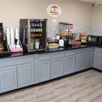 Super 8 by Wyndham Cabot - Breakfast Area - Hotels Near Me - Cabot, Arkansas Super 8 by Wyndham Cabot - Breakfast Area - Hotels Near Me - Cabot, Arkansas